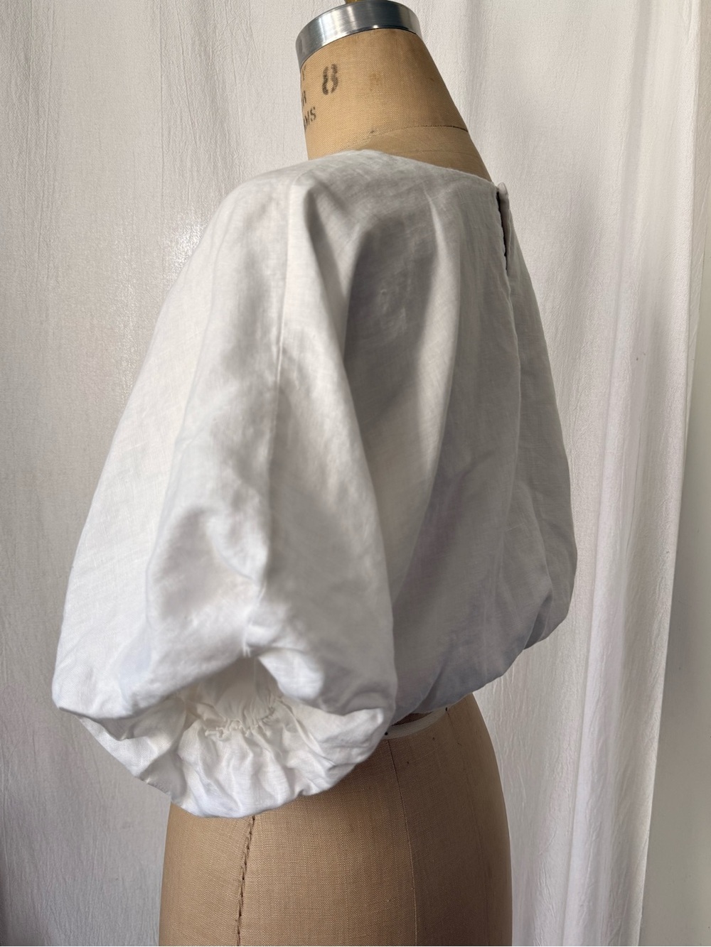 DIISH, Linen Crop Balloon Top, sz 4 - Picture 2 of 6